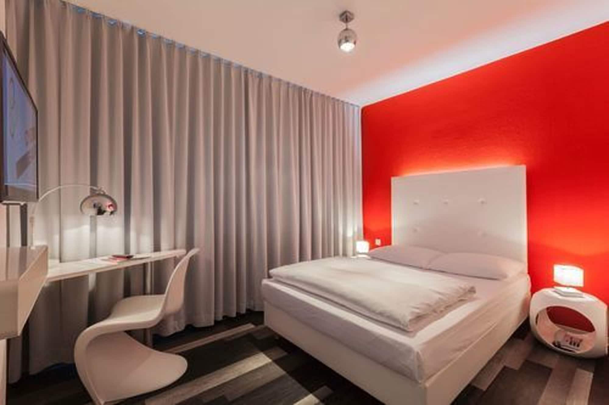 Cityhotel Monopol Хамбург Екстериор снимка