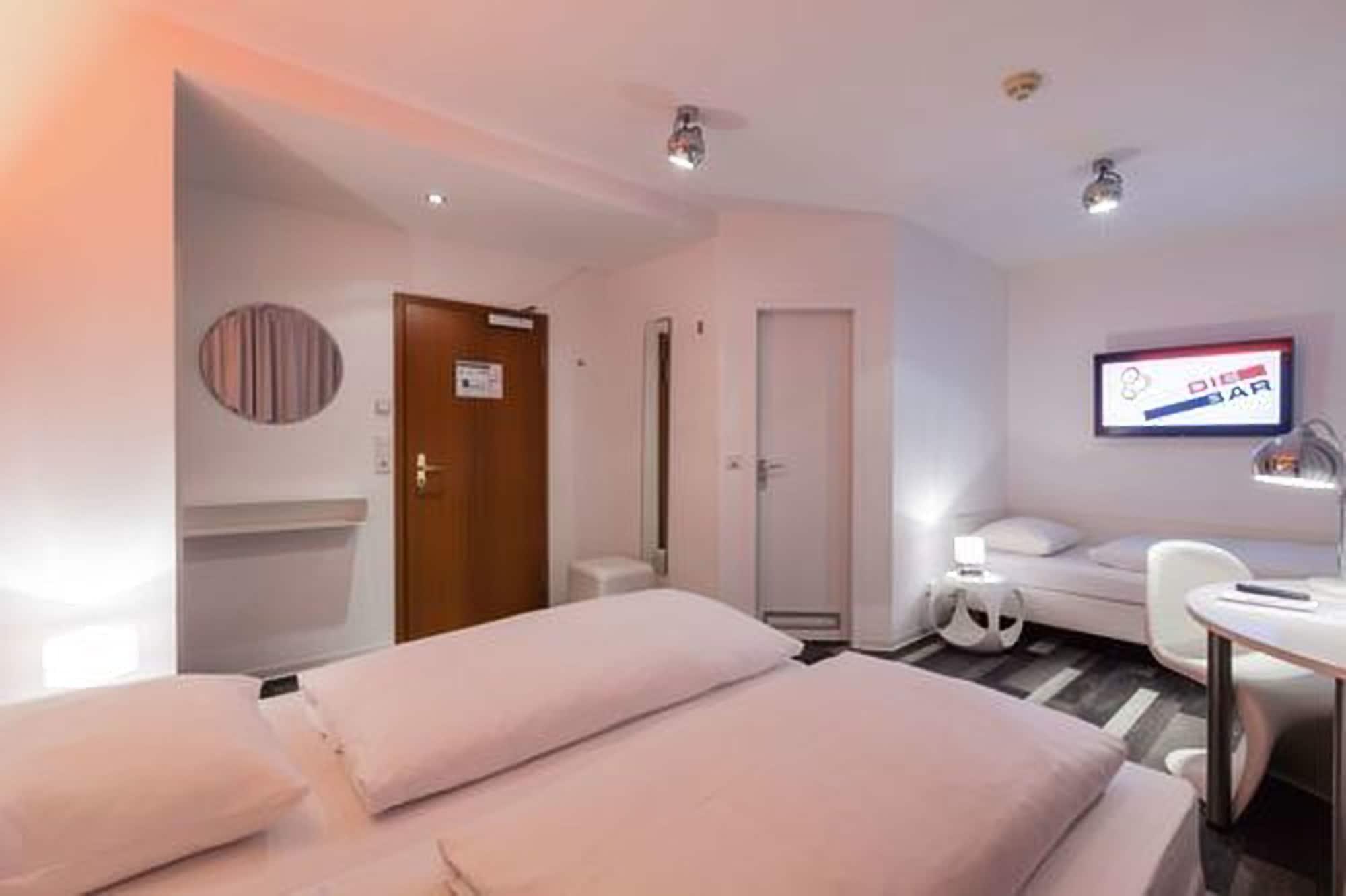 Cityhotel Monopol Хамбург Екстериор снимка